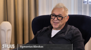 Egmontas Bžeskas: nuo 50-ies noriu tokio gyvenimo, kur daugiau laiko skiriu dukroms, šeimai ir menui, o ne darbui